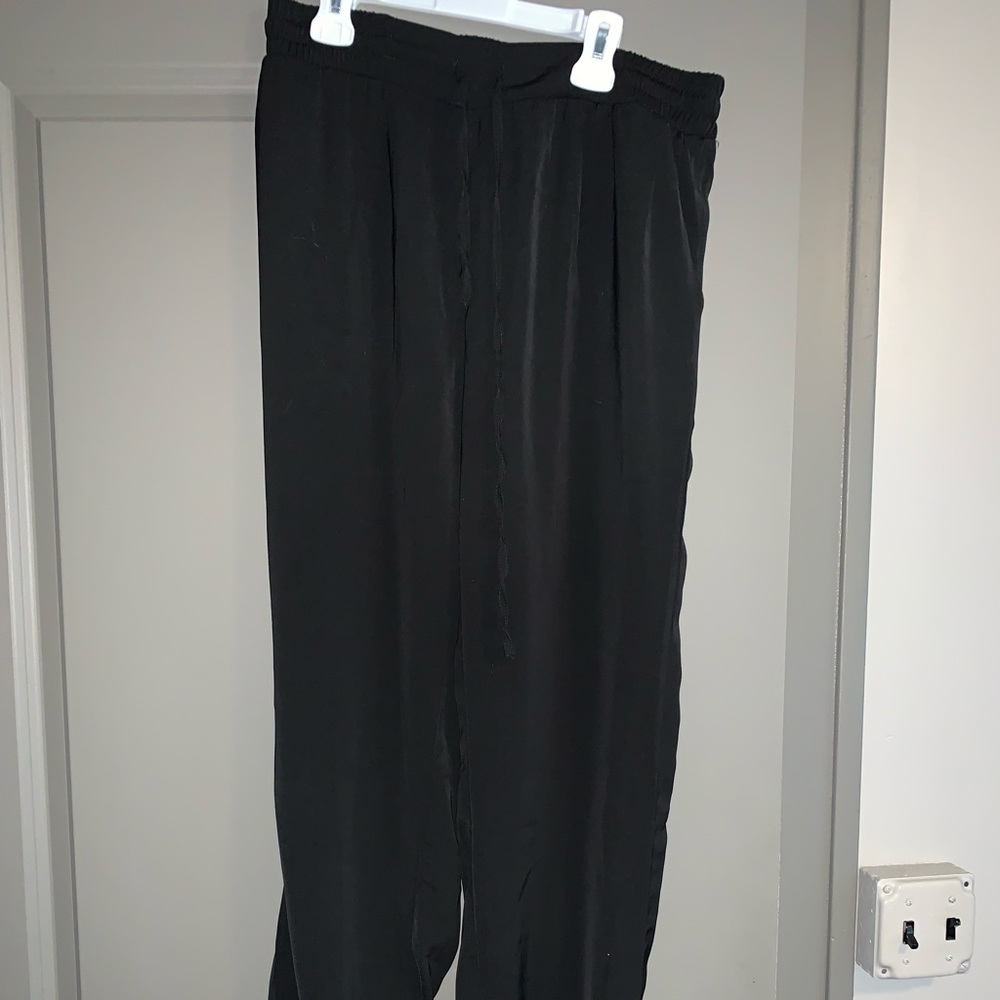 Lulus hit the jackpot dress jogger
